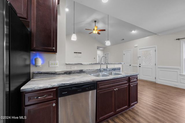 604 Tar Landing Road, Holly Ridge, NC 28445