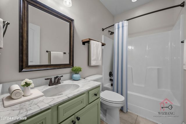 604 Tar Landing Road, Holly Ridge, NC 28445