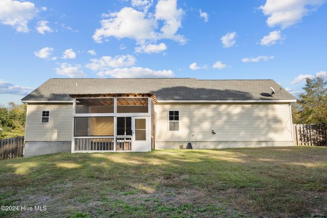 604 Tar Landing Road, Holly Ridge, NC 28445