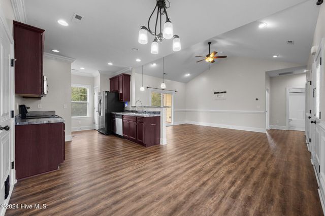 604 Tar Landing Road, Holly Ridge, NC 28445