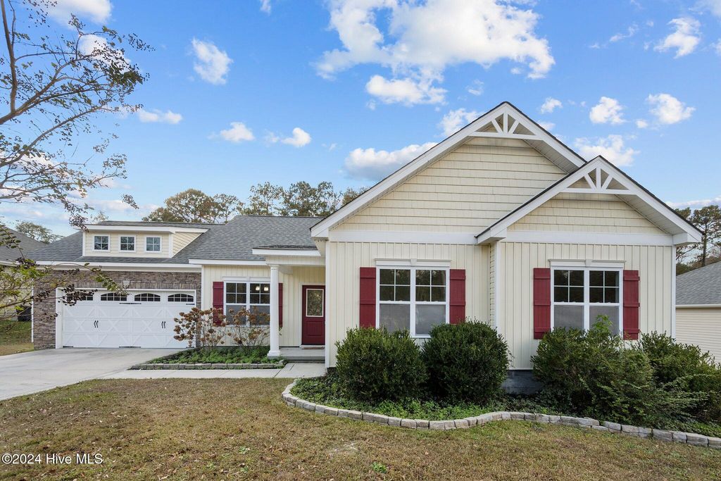 604 Tar Landing Road, Holly Ridge, NC 28445