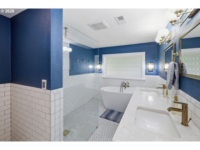 110 CORLISS Ln, Eugene, OR 97404