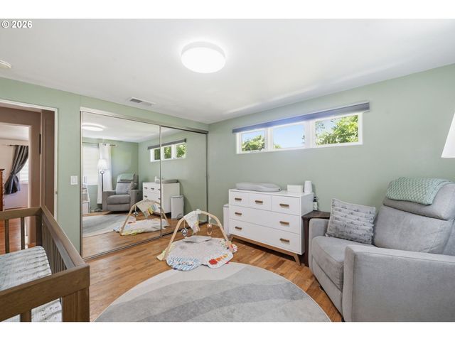 110 CORLISS Ln, Eugene, OR 97404