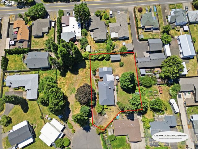 110 CORLISS Ln, Eugene, OR 97404