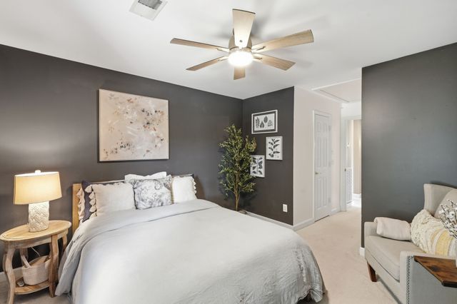 4905 Tulip Grove Ln, Hermitage, TN 37076