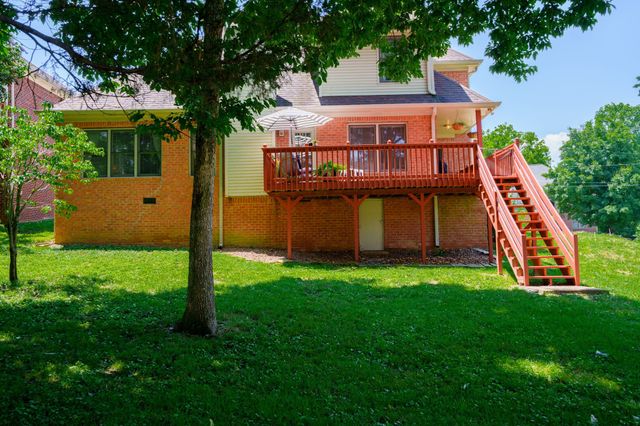 4905 Tulip Grove Ln, Hermitage, TN 37076