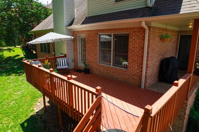 4905 Tulip Grove Ln, Hermitage, TN 37076