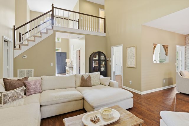 4905 Tulip Grove Ln, Hermitage, TN 37076
