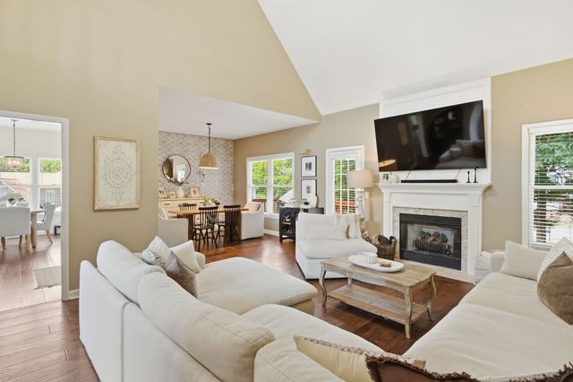 4905 Tulip Grove Ln, Hermitage, TN 37076