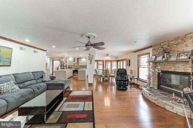 3461 ERNEST LN, Collegeville, PA 19426