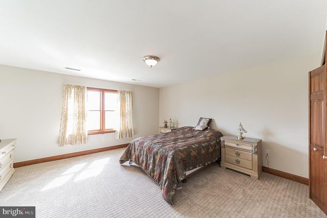 3461 ERNEST LN, Collegeville, PA 19426