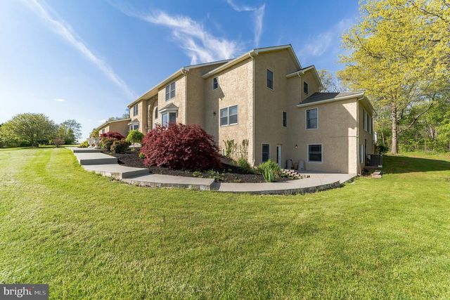 3461 ERNEST LN, Collegeville, PA 19426