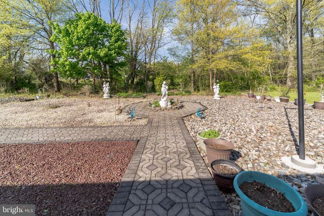 3461 ERNEST LN, Collegeville, PA 19426