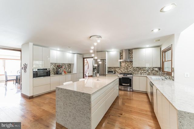 3461 ERNEST LN, Collegeville, PA 19426