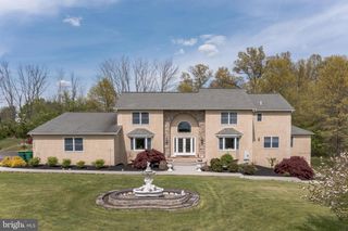 3461 ERNEST LN, Collegeville, PA 19426