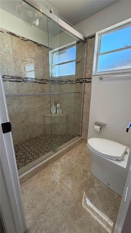6713 WILLOW SPRING COURT, Tampa, FL 33615