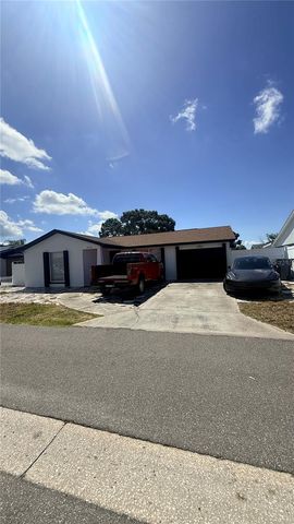 6713 WILLOW SPRING COURT, Tampa, FL 33615