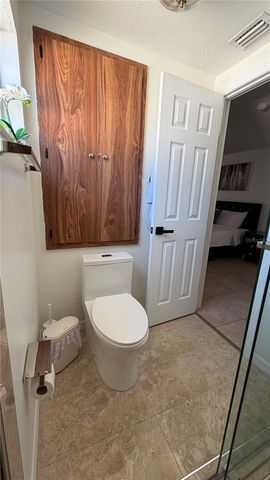 6713 WILLOW SPRING COURT, Tampa, FL 33615