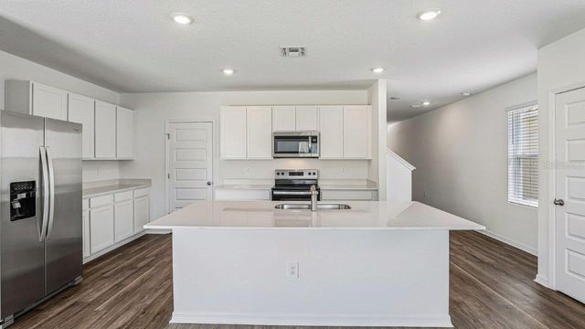 6064 NAVONA WAY, Winter Haven, FL 33884