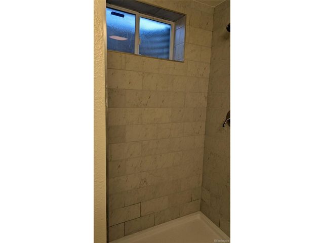 286 S Nome St, Aurora, CO 80012
