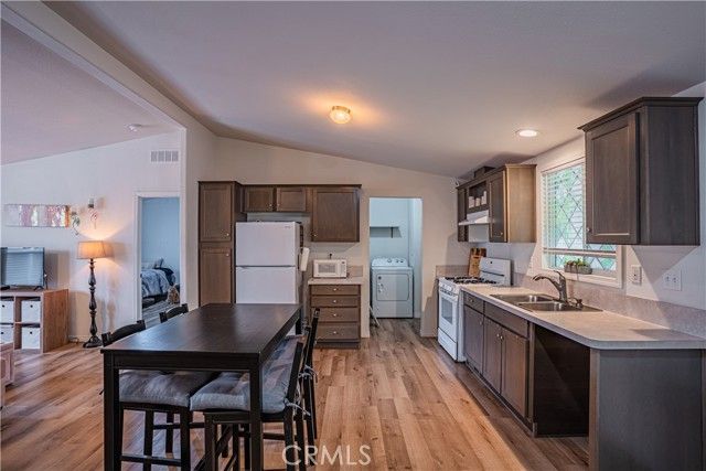 913 S Grand 12, San Jacinto, CA 92582