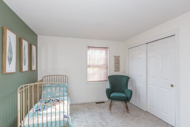 979 Hildreth Street, Dracut, MA 01826