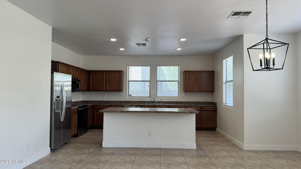 46120 W BELLE Avenue, Maricopa, AZ 85139 — photo 4
