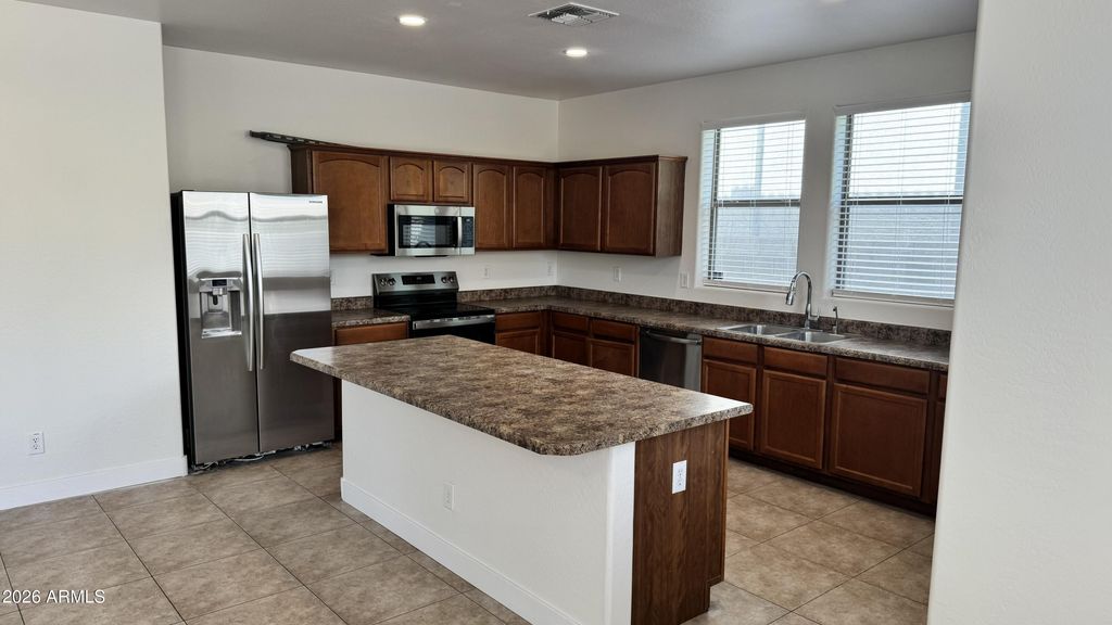 46120 W BELLE Avenue, Maricopa, AZ 85139 — photo 5