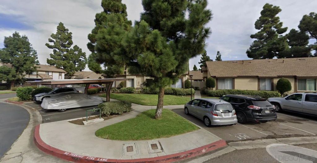 1761 Hollister St 32, San Diego, CA 92154