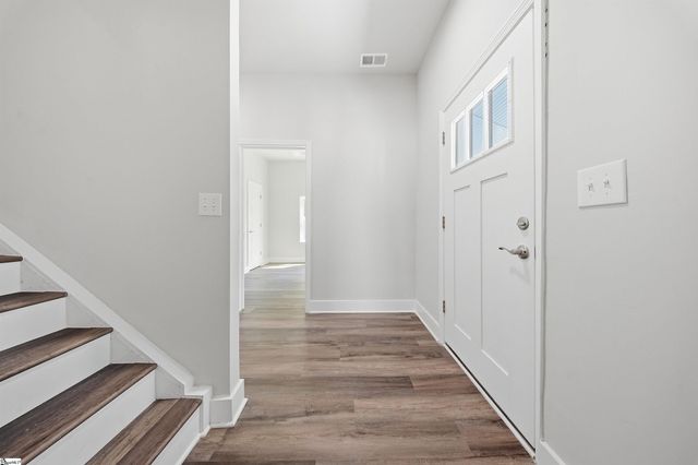 209 Westfield Avenue, Greer, SC 29651