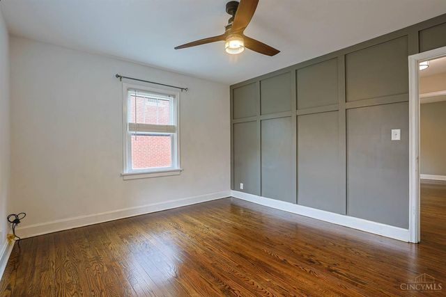 26 W Mills Avenue, Wyoming, OH 45215