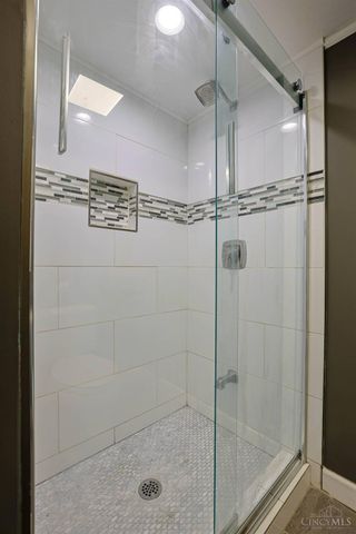 26 W Mills Avenue, Wyoming, OH 45215