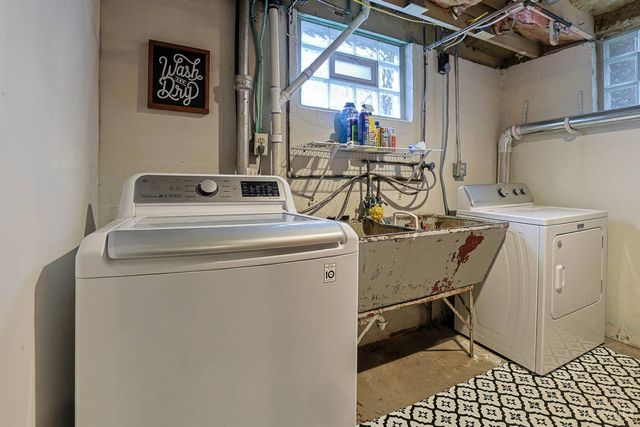 26 W Mills Avenue, Wyoming, OH 45215