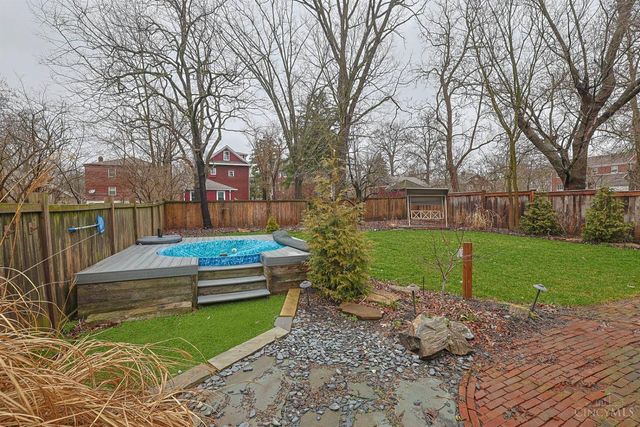 26 W Mills Avenue, Wyoming, OH 45215