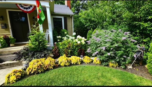 26 W Mills Avenue, Wyoming, OH 45215