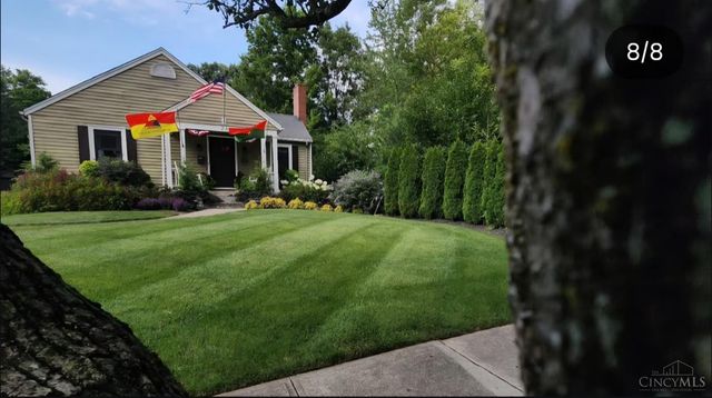 26 W Mills Avenue, Wyoming, OH 45215