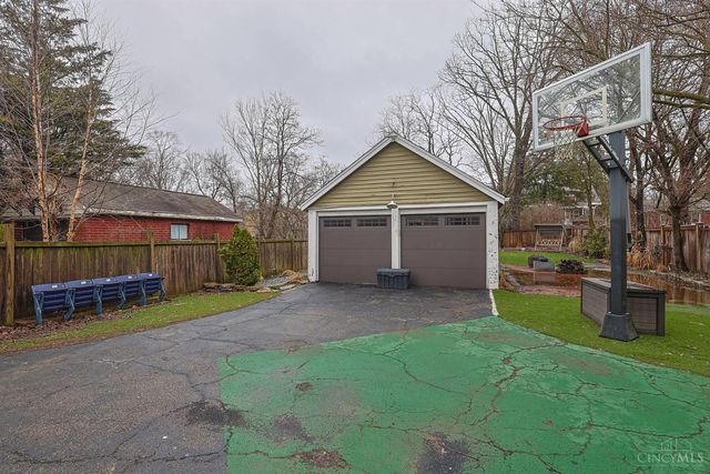 26 W Mills Avenue, Wyoming, OH 45215