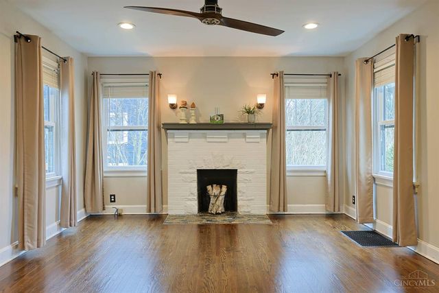 26 W Mills Avenue, Wyoming, OH 45215