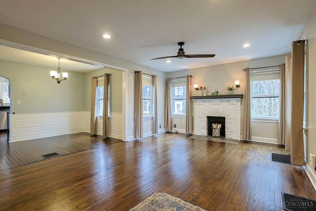 26 W Mills Avenue, Wyoming, OH 45215