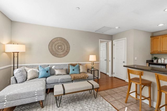 17117 Tallow Tree Lane, San Diego, CA 92127