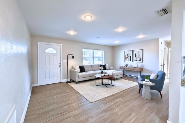 11960 79TH AVENUE, Seminole, FL 33772