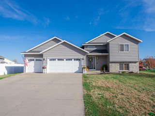 504 11th Avenue SW, Rice, MN 56367