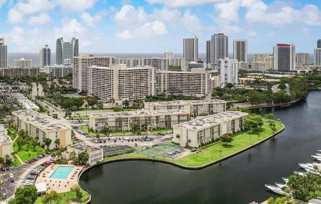 801 Three Islands Blvd 520, Hallandale Beach, FL 33009