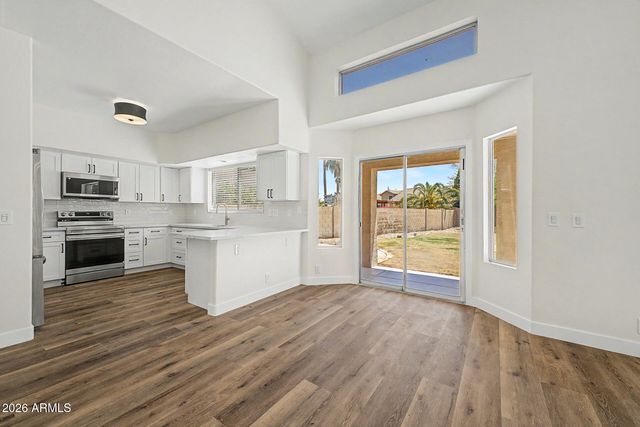 16652 S 24TH Place, Phoenix, AZ 85048