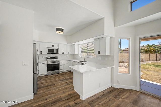 16652 S 24TH Place, Phoenix, AZ 85048