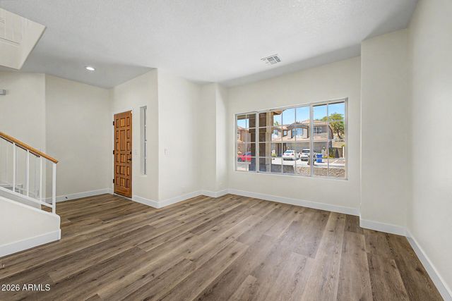 16652 S 24TH Place, Phoenix, AZ 85048