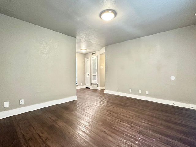 4316 Bull Creek RD 107, Austin, TX 78731