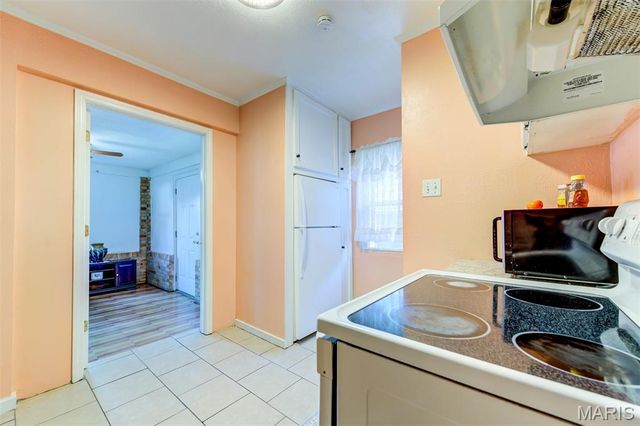 1436 Telegraph Road, St Louis, MO 63125