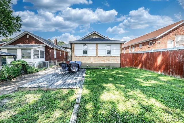 1436 Telegraph Road, St Louis, MO 63125