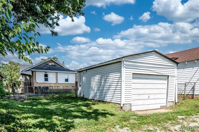 1436 Telegraph Road, St Louis, MO 63125
